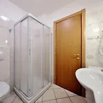 Zust Hotel 3*