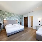 Zust Otel 3*