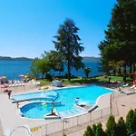 Zust Otel 3*