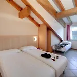 Zust