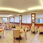 Otel Zust