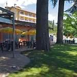 Zust Otel 3*