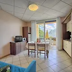 Zust Otel 3*