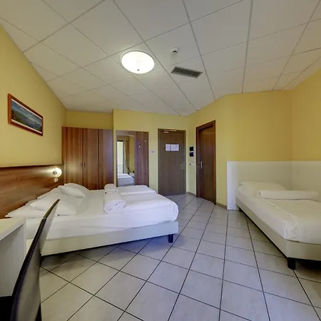 Hotel Zust Verbania