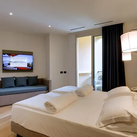 Zust Hotel