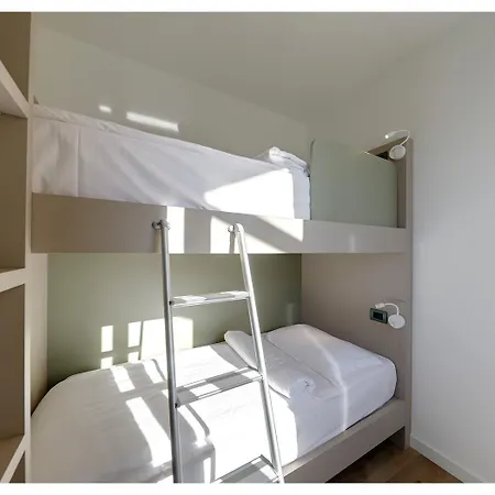 Hotel Zust 3*