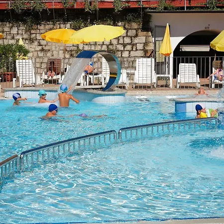 Hotel Zust