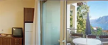 Hotel Zust 3*